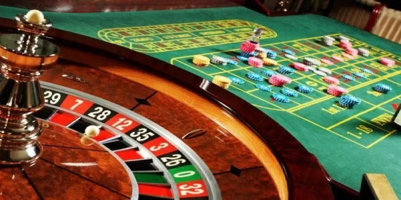 Roulette là gì được hiểu theo nghĩa tiếng Pháp là bánh xe nhỏ